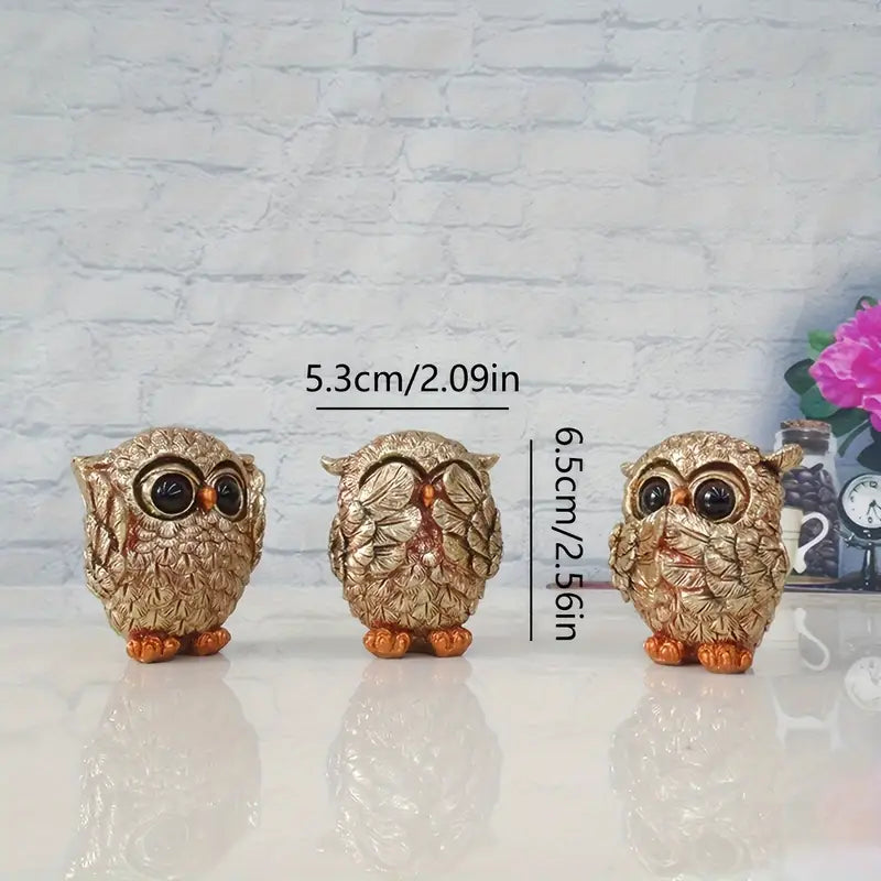 3 Europeiska Ugglestatyer i Resin